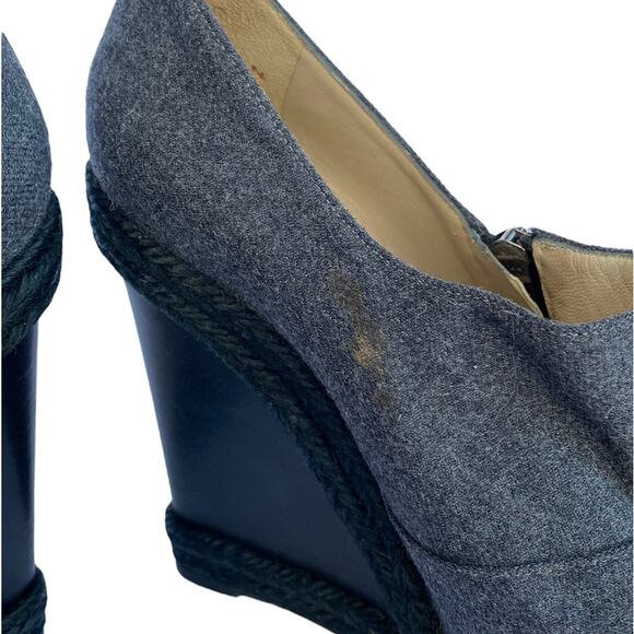Christian Louboutin Deroba Gray Felt Peep Toe Wedge Booties, EU 38 (US 8) Heels - Picture 10 of 12